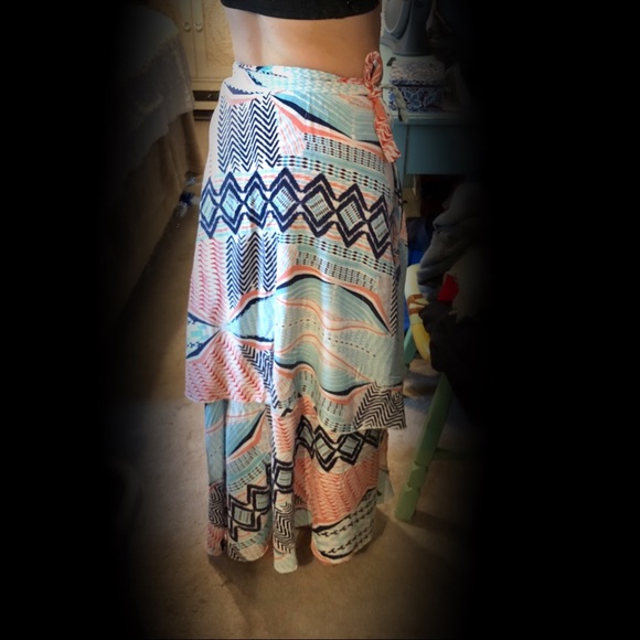 Volcom Wrap Skirt/Dress - Picture 7 of 8